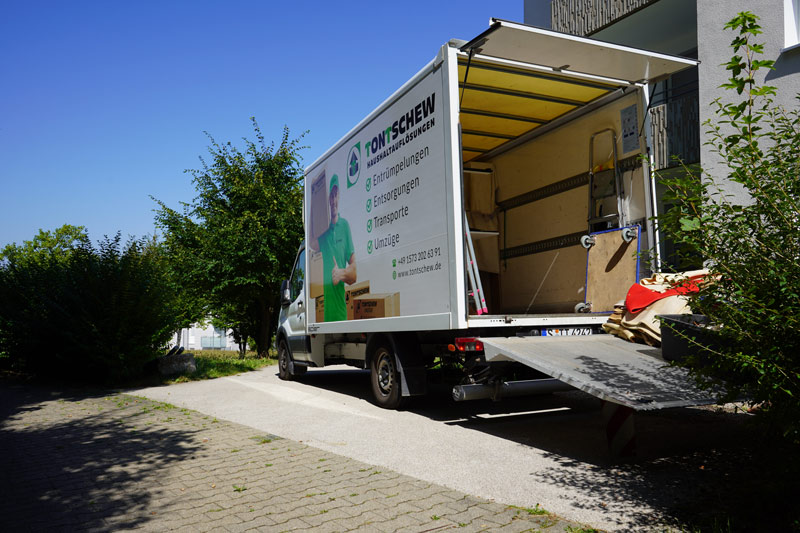 Entrümpelung Vaihingen an der Enz mit der tontschew crew ihrem lkw