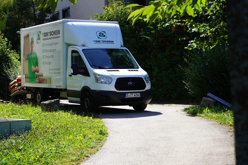 firmenauflösung ludwigsburg mit tontschew