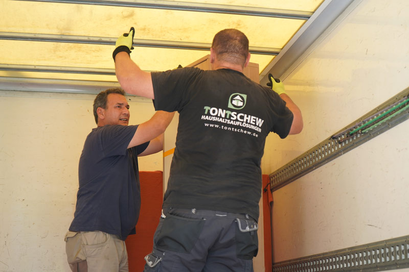 wohnungsauflösung nürtingen mit tontschews crew
