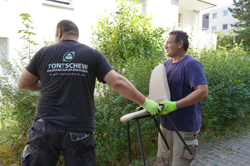 tontschew mitarbeiter bei der Haushaltsauflösung Remseck am Neckar