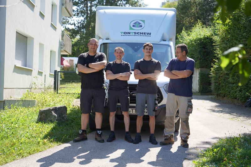 tontschew bei der Haushaltsauflösung Weilheim an der Teck