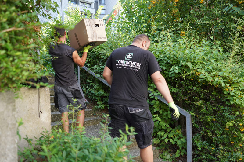 tontschew mitarbeiter bei der entrümpelung Ostfildern
